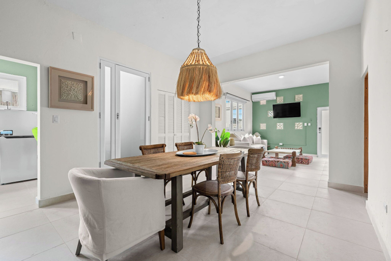 Dining 3, Villa Playa - Beach & Pool Apartments