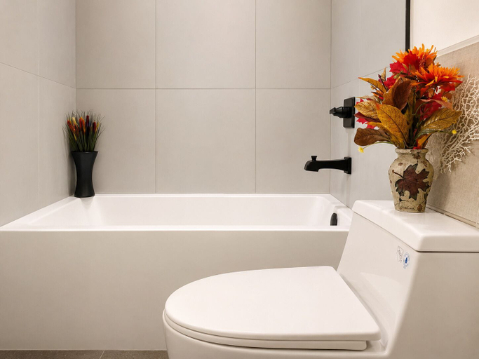 Bathroom 4, West Calgary Stays, Division No. 6
