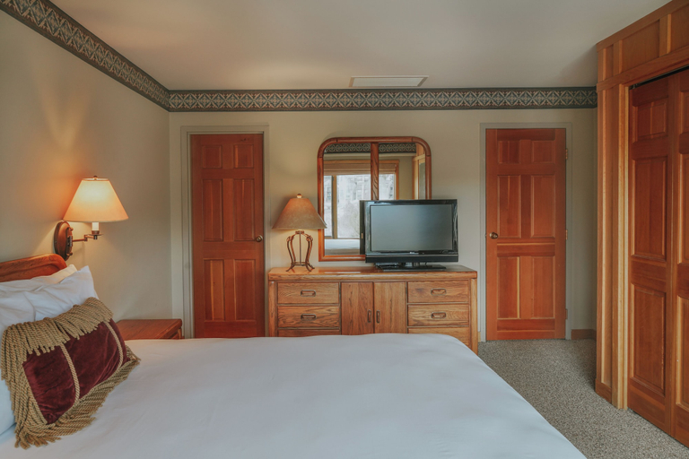 Bedroom 3, Shoshone Condos at Big Sky Resort, Madison
