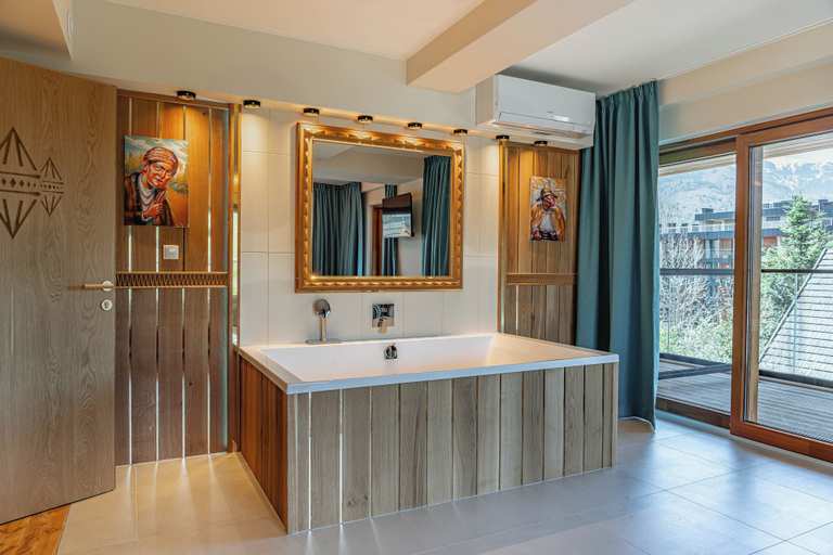 Bathroom 4, Mountain Diamond Resort, Tatra