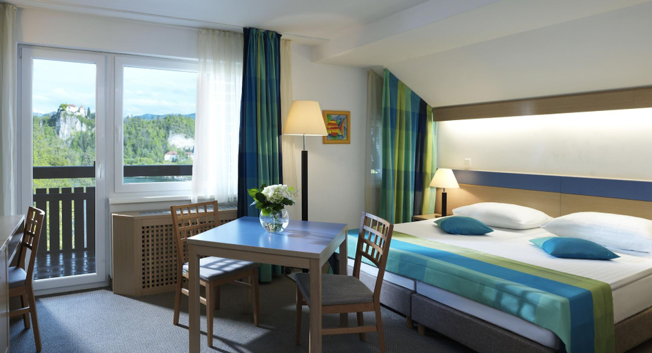 Bedroom 3, ホテル サヴィカ ガルニ - サバ ホテルズ & リゾーツ(Garni Hotel Savica - Sava Hotels & Resorts), Bled