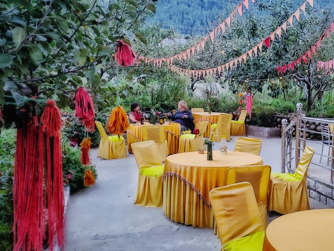 Food & Drinks, Jojo's Nest, Kullu