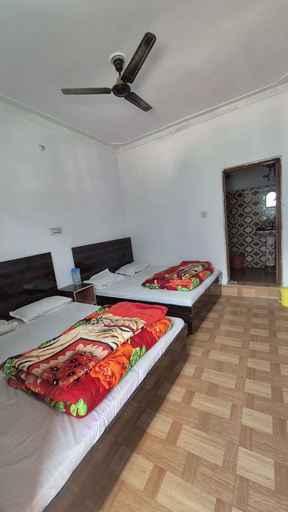 Room 3, Hotel Astha, Rudraprayag
