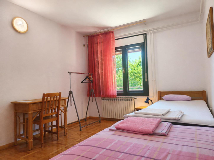 Bedroom 4, Apartman Nada Zunic, Knin