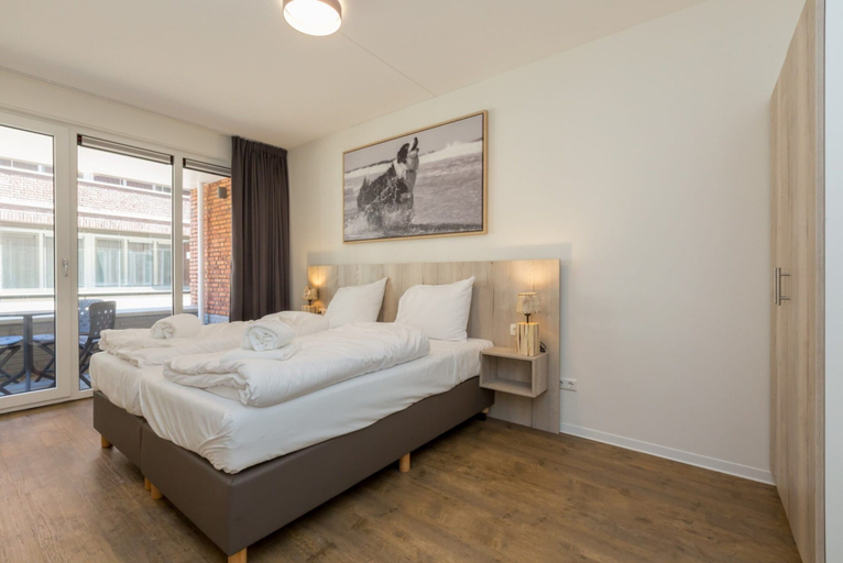 Bedroom 3, Apartment in Zoutelande Near Sunny Beach, Veere