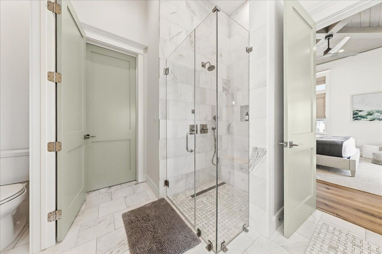 Bathroom 4, Boardwalk Breeze 109 SOU, Nueces