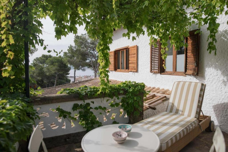 Others 5, Villa Dora, Alicante