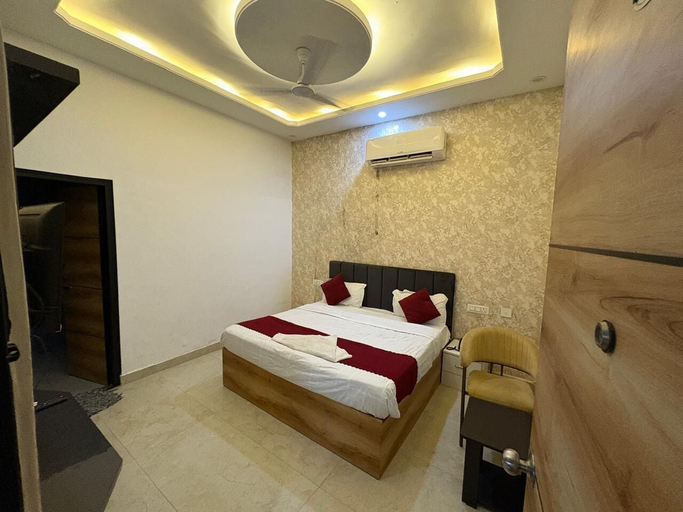 Bedroom 4, Hotel Devine, Sahibzada Ajit Singh Nagar