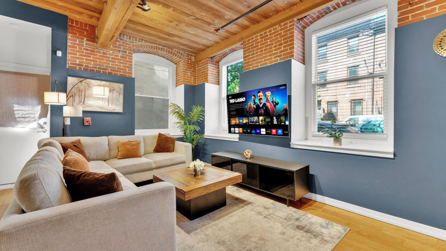 Living area 2, Apartmint at N 4th St Philadelphia, Philadelphia