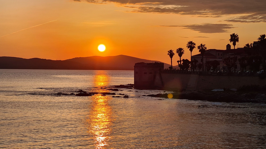 Others 4, Modern Apartment Near Alghero Beach, Sassari