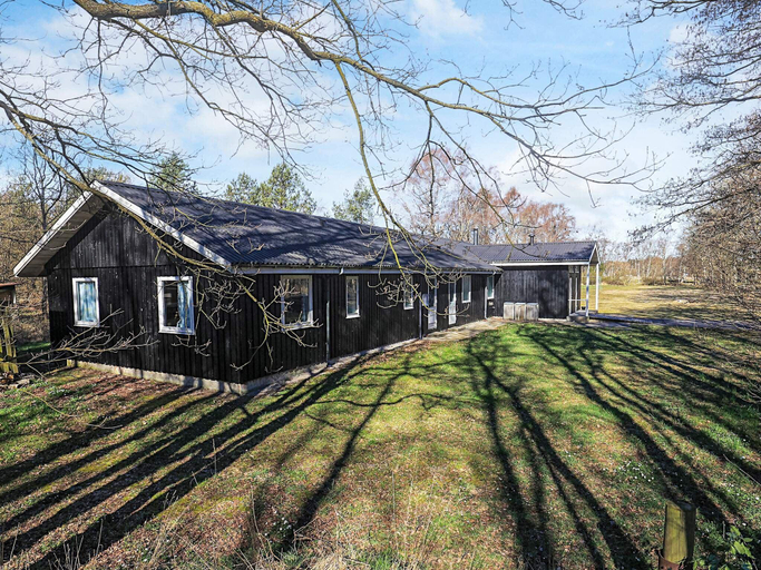 View 3, 6 Person Holiday Park Home in Laeso, Læsø