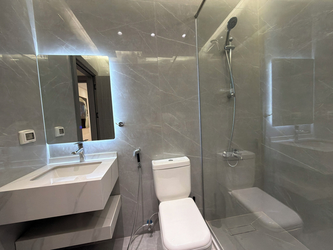 Bathroom 2, 302 JRE Rooftop With Stunning Boulevard Veiw, Wadi Essier