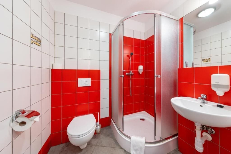 Bathroom 3, Elemels Planet, Cieszyn