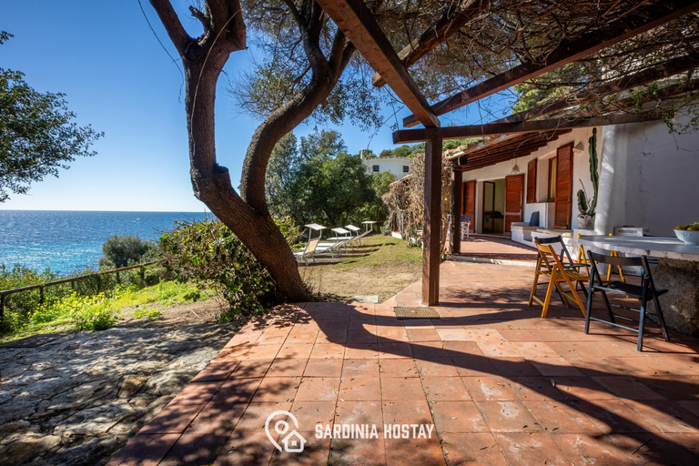 Others 3, Villa Gilda, Cagliari