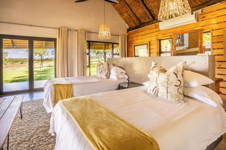 Room 5, Clive's Camp, Mopani