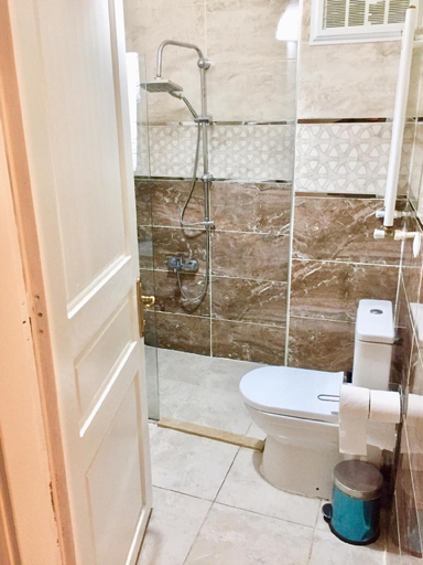 Bathroom 3, La Bella Hotel, Beyoğlu