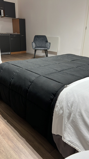 Room 2, Business Home Piazza Cesare Battisti, Foggia