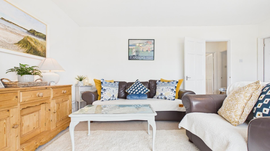 Floor plan 2, St Catherines Apartment - 2 Bedroom - Penally, Pembrokeshire