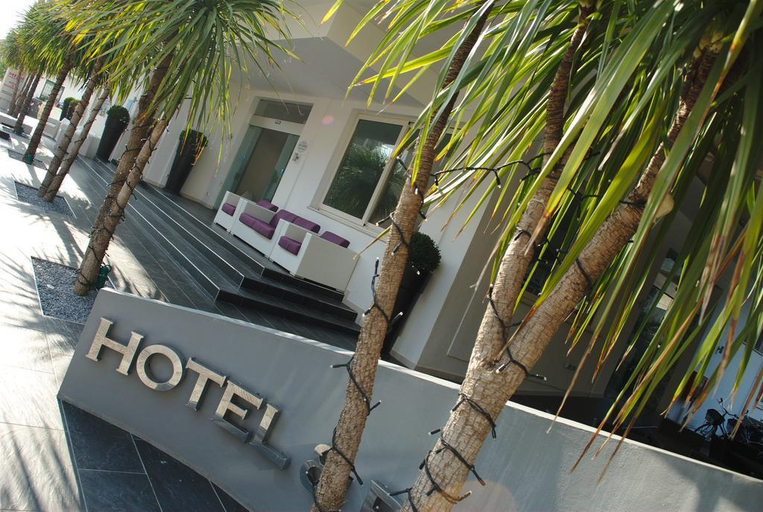 Exterior & Views 2, Hotel Medigarden Resort, Teramo