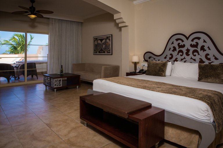 Bedroom 2, Majestic Colonial Punta Cana - All Inclusive, Salvaleon de Higuey