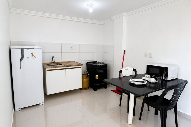 Others 2, Ed. Flat Valdeliza pio, Teresina