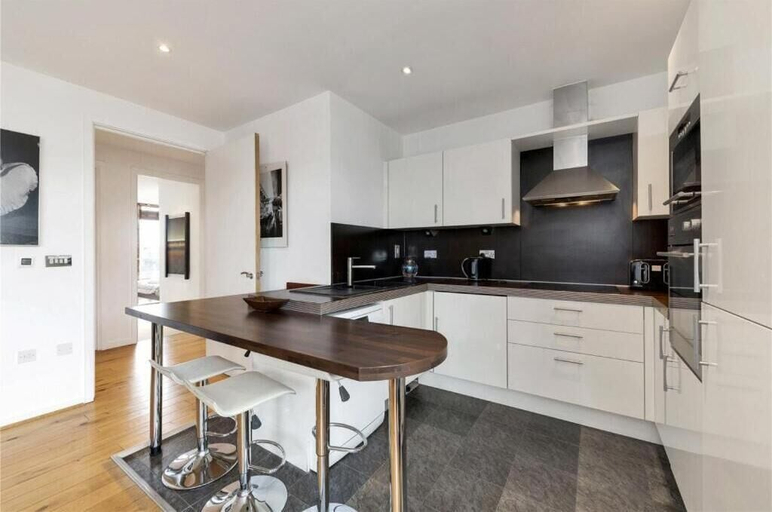 Private kitchen 4, The Luxurious Penthouse, Cambridgeshire