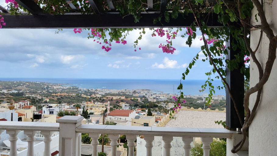 Others 3, Private Apartment Sea View, Crete