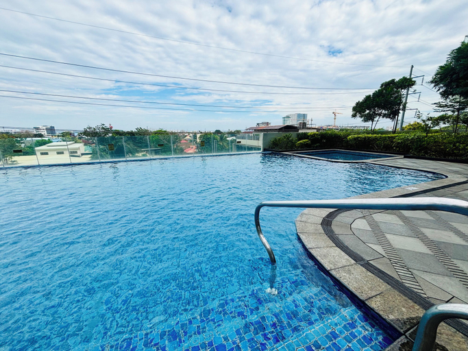 Pool 2, Serenity Staycation Studio, Iloilo City