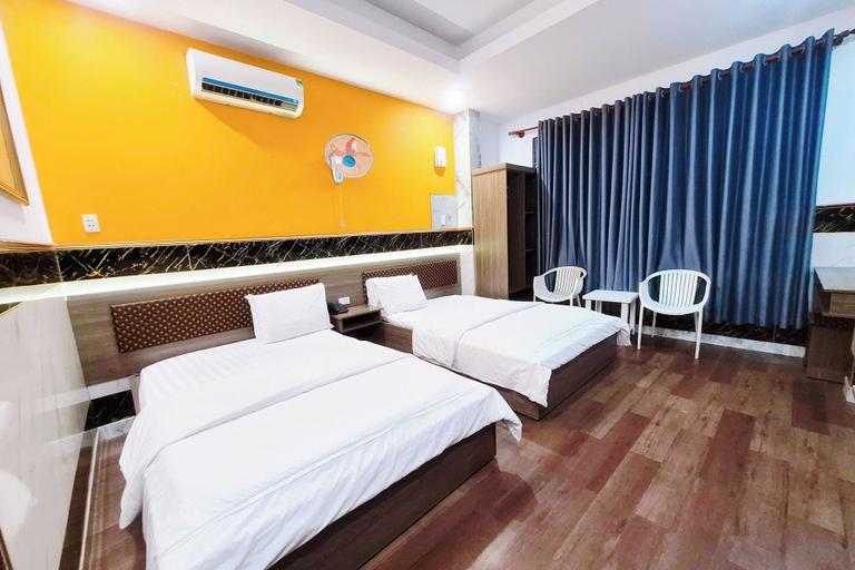 Room 3, Phuc Khang Airport Hotel, Tân Bình