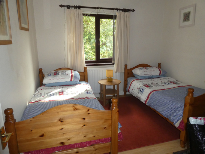 Bedroom 2, Parkland 14 is a detached premier 3 bedroom bungalow sleeping 6, Cornwall