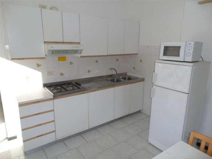 Interior 4, Central Flat With Large Balcony in Bibione, Venezia