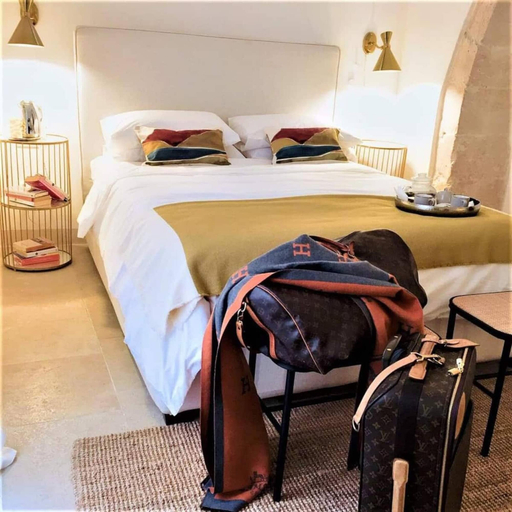 Room 5, Croce Luxury Apartment With Air Conditioning, Wi-fi N0975, Syracuse