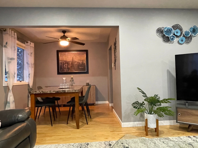 Living room 2, Shibly's Retreat 2 Close to West Edmonton Mall, Division No. 11