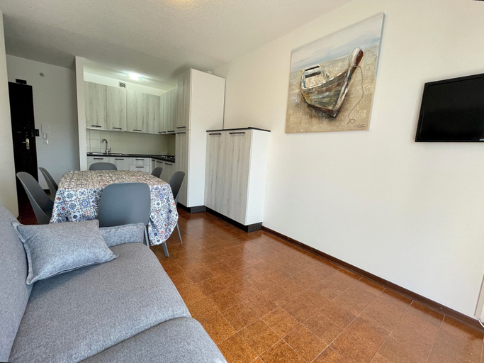 Living area 4, Apartment for six With Shared Pool, Venezia