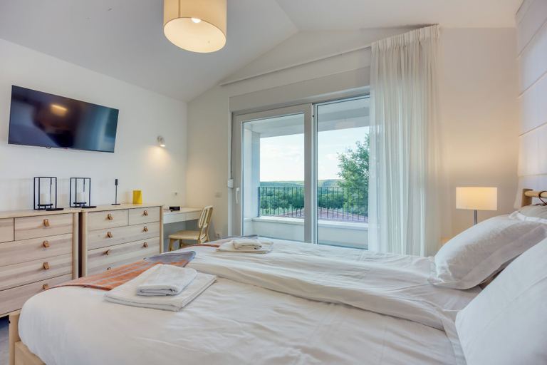 Room 4, Pool Villa Ora in Nature, Marčana