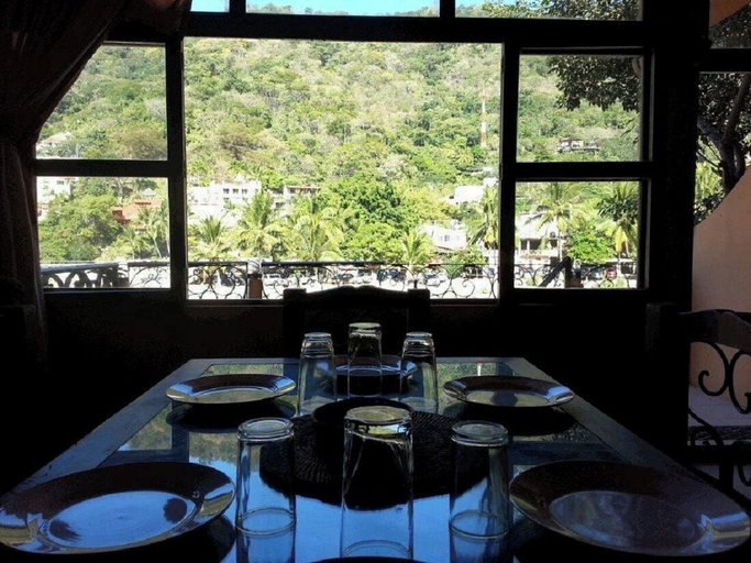 Others 4, Description of Villas Rodelinda, Cabo Corrientes