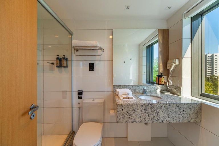 Bathroom 5, Hotel Laghetto Stilo Higienopolis, Porto Alegre