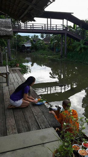 Sport & Beauty 5, Baan Suanaomsuk, Pak Tho