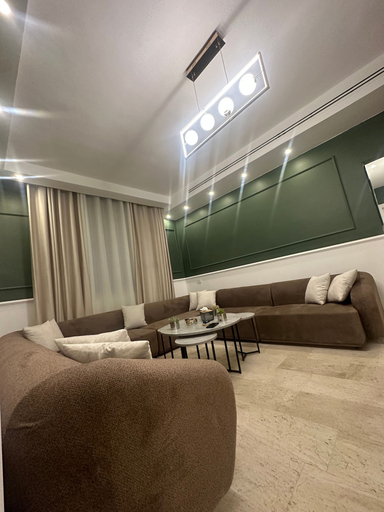 Others 5, 3 Bedroom Apartment Of 200m JRE, Salt