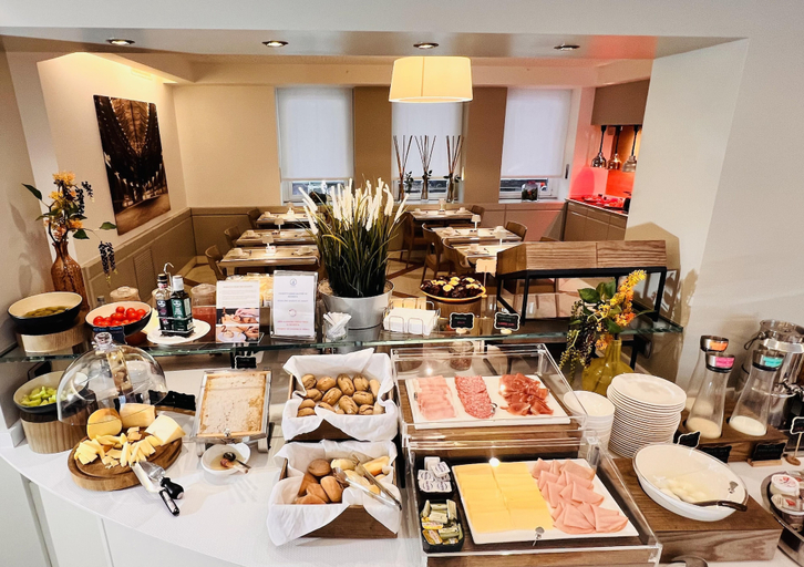 Food & Drinks 5, Best Western Hotel City, Milano