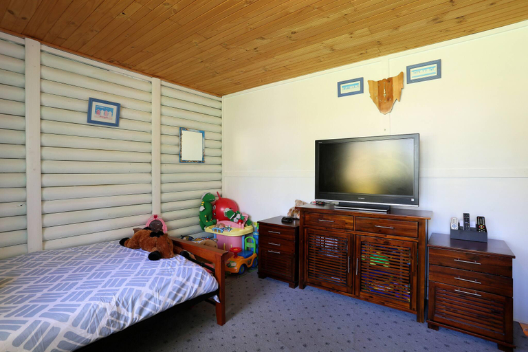 4, Chloes Cabin Accommodation, Tasman