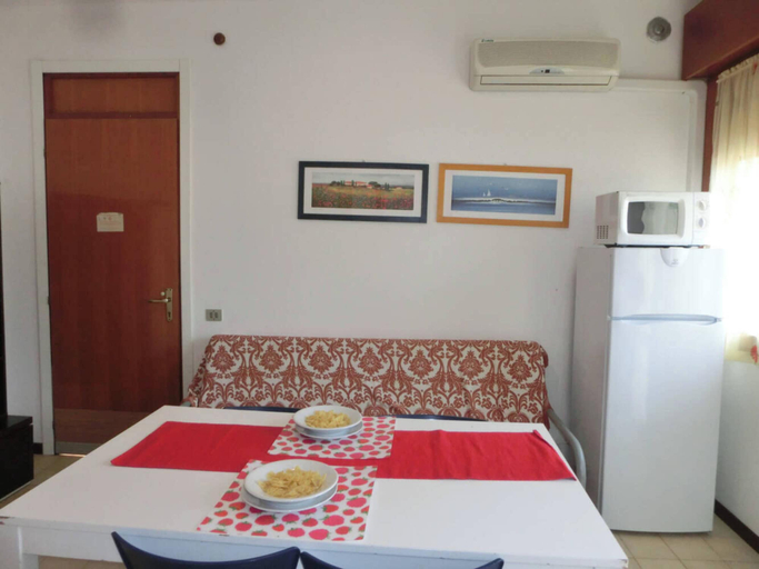 Others 4, Cozy Flat in Residence With Swimming Pools, Venezia