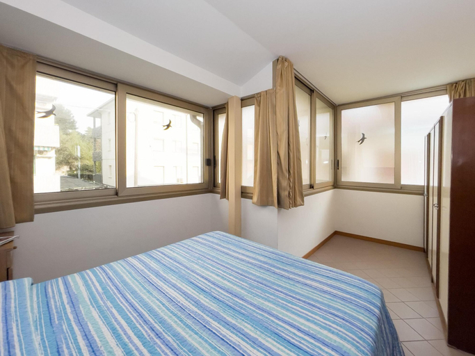 Room 5, Lignano Apartment 80 mt From sea, Udine