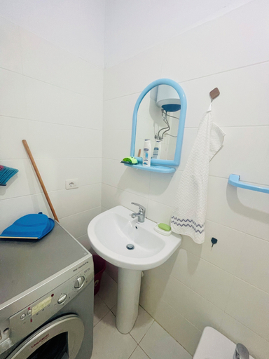 Bathroom 4, Seaview 2 Apartments Rental Vlore, Vlorës
