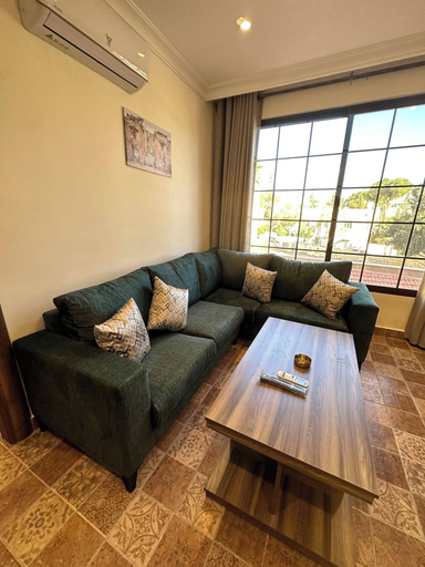 Living area 2, Antica Jabalal-lwebdeh 8, Wadi Essier