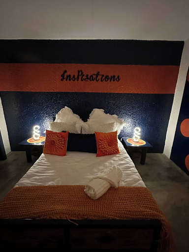 Room 5, Retro at The Vaal - Entire Flat, Fezile Dabi