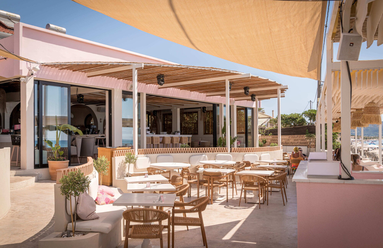 Food & Drinks 5, CP Seafront Suites, Ionian Islands