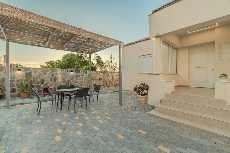 Exterior 4, Aspasia House, Crete