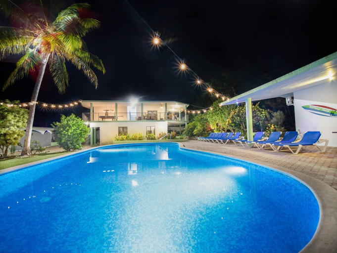 Pool 3, 14 BR Getaway 2 Mins From Sosua Action!, Sosua