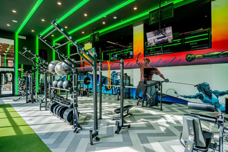Fitness facility 2, Landing Apartments near Forest Park, St. Louis, Saint Louis